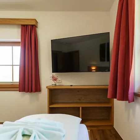 Farm stay Bergbauernhof Irxner *