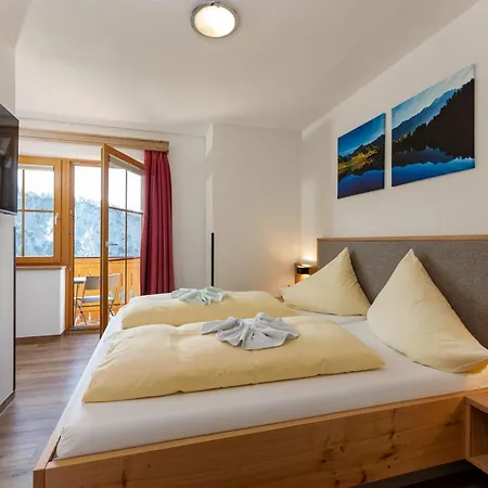 Farm stay Bergbauernhof Irxner *