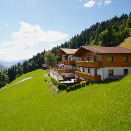 Farm stay Bergbauernhof Irxner *